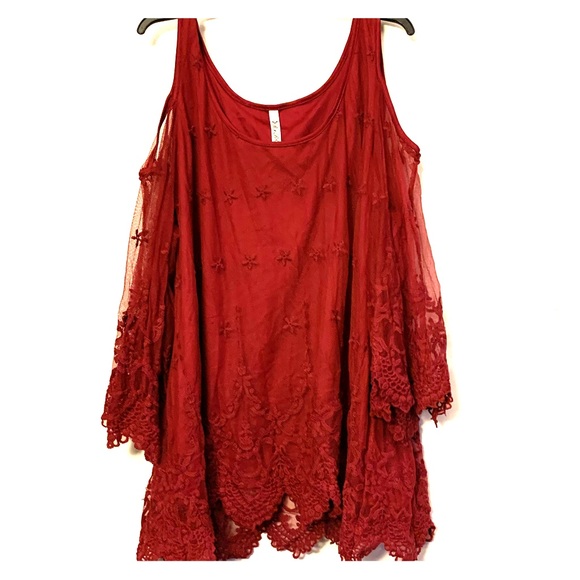 r n b Tops - Lace cold shoulders blouse